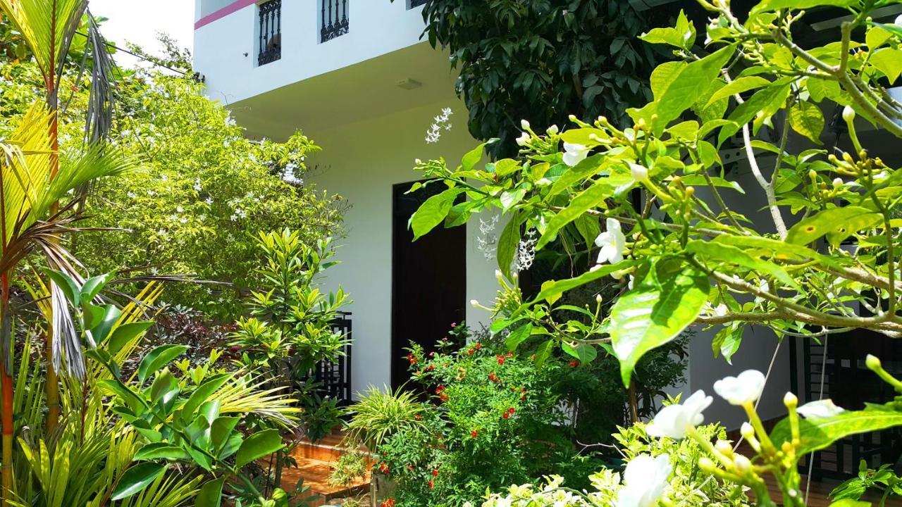 Green Garden Guest Mirissa Exterior foto